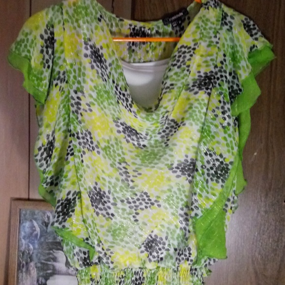green Blouse XL - Picture 2 of 3